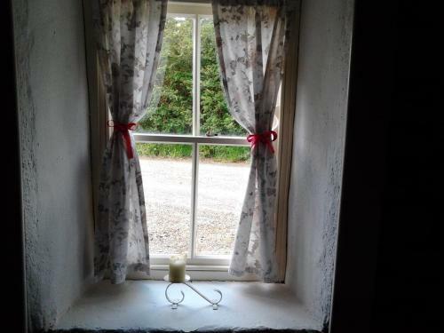 Westland Traditional Cottage Dated 1700's