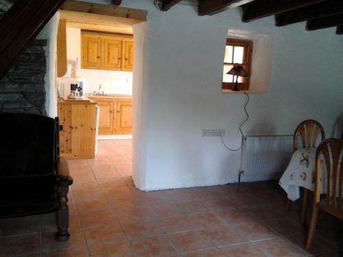 Westland Traditional Cottage Dated 1700's