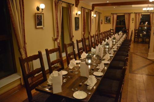 Caisleain Oir Hotel