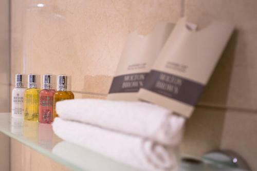 12th Lock Boutique Hotel