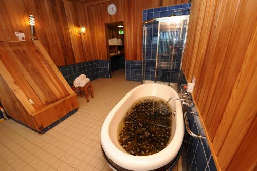 Derrynane Hotel & Holiday Homes