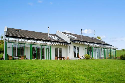 Holiday Home Between Tourmakeady And Leenane