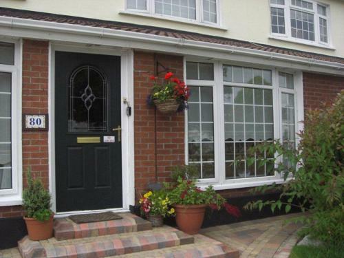 Lorcan Lodge Bed And Breakfast