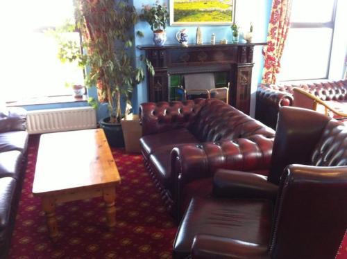 Hostal Pier House Bed & Breakfast