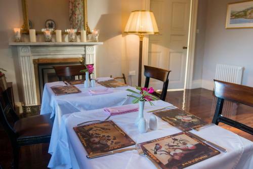 Hostal Crosshaven House