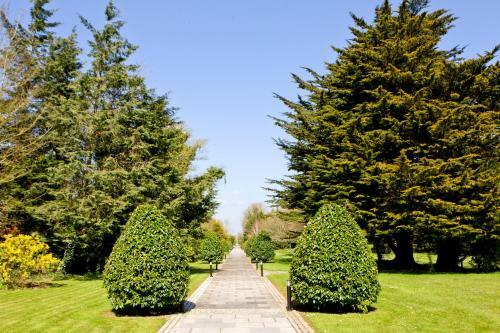 Moyvalley Hotel Self Catering Cottages