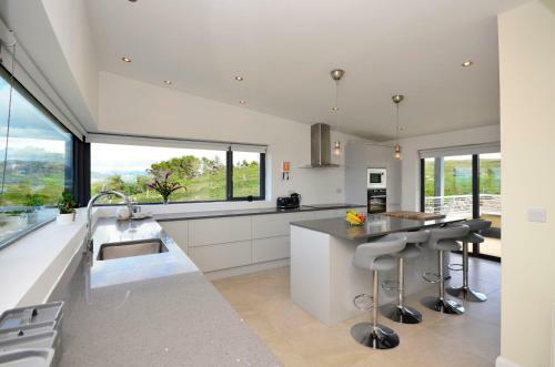 Property 260 - Moyard