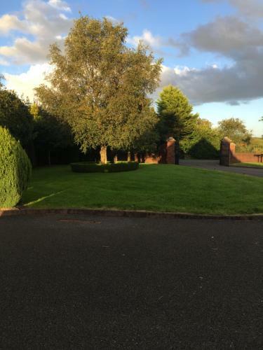 Bed & Breakfast Greenfields Country House