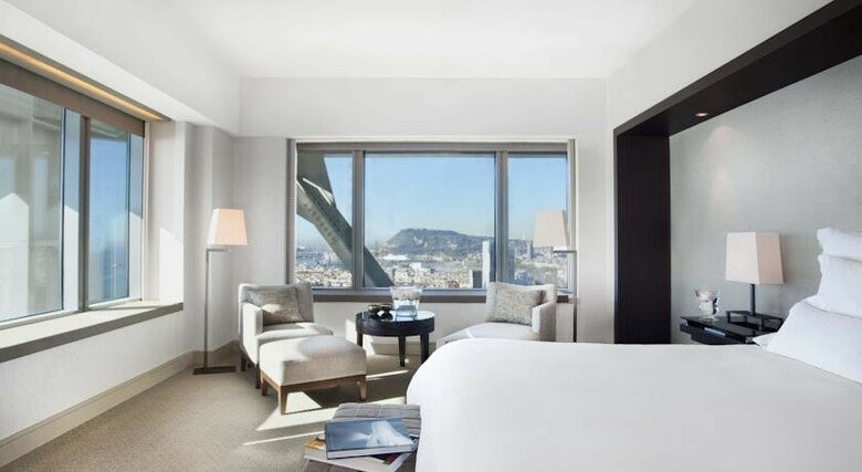 Hotel Arts