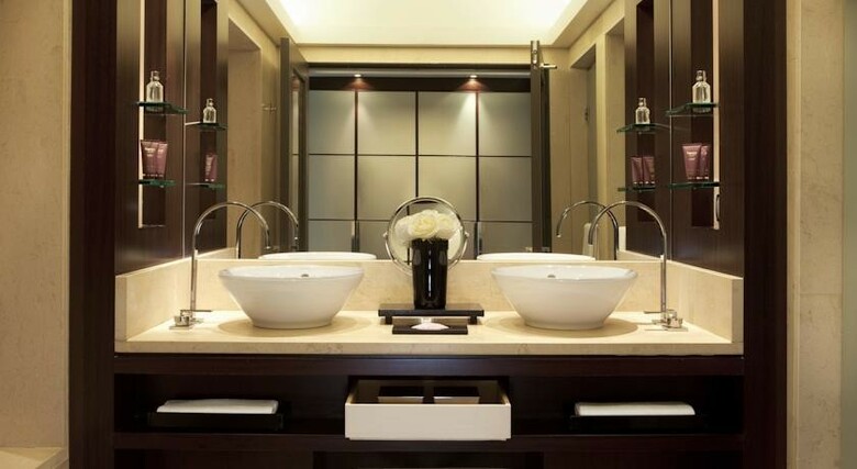 Hotel Arts