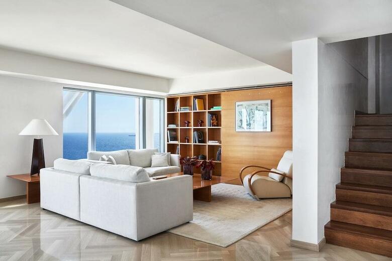 Hotel Arts