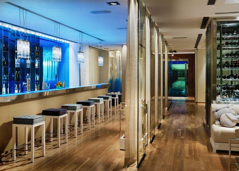 Hotel Arts