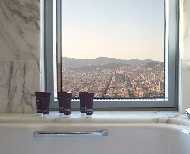 Hotel Arts