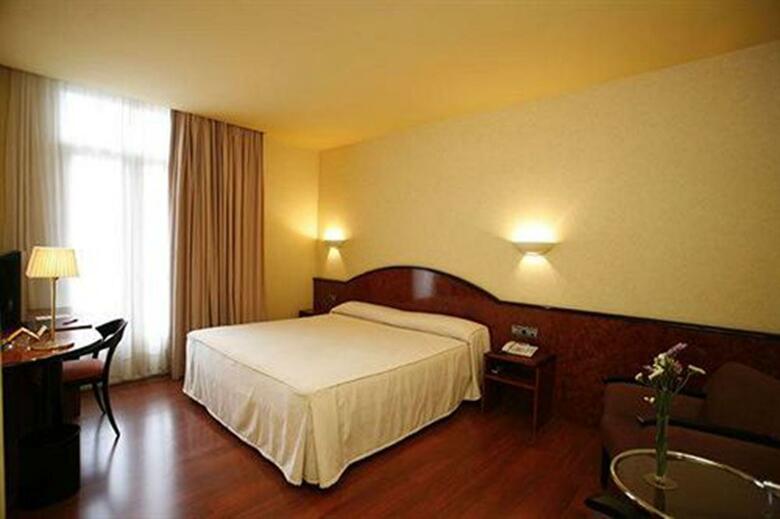 Hotel Caledonian