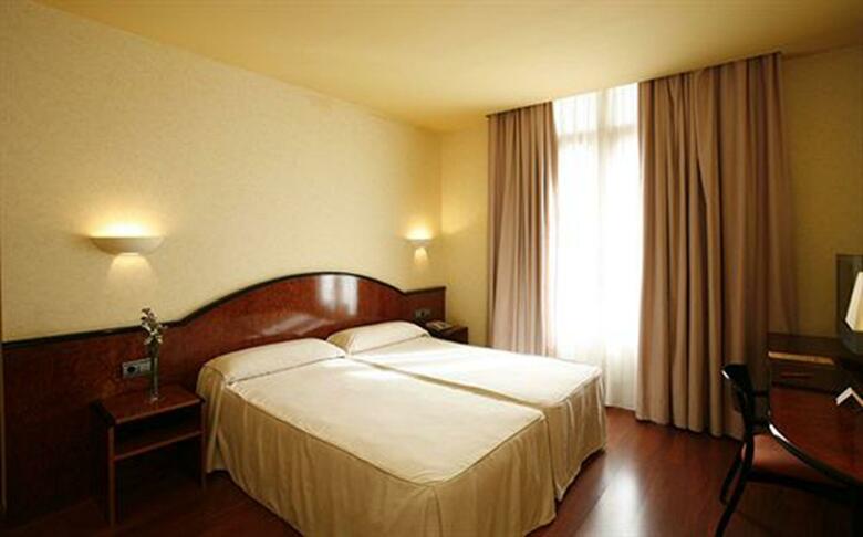 Hotel Caledonian