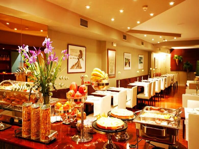 Hotel Caledonian
