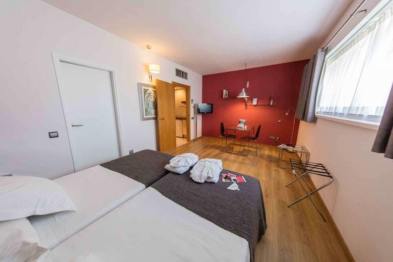Aparthotel Atenea Barcelona