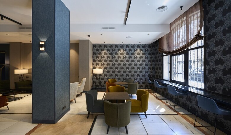 Hotel Catalonia Plaza Catalu�a