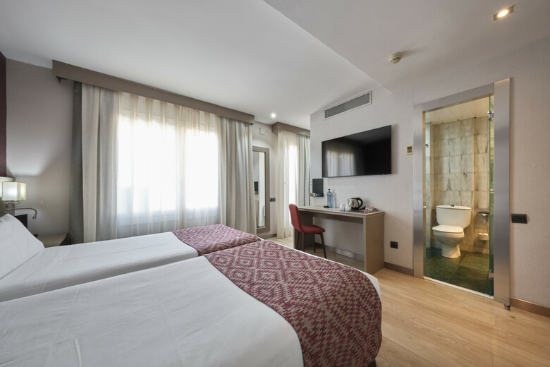 Hotel Catalonia Park G�ell