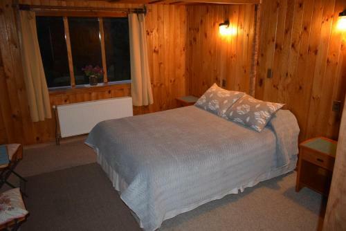 Hostal Y Caba�as "el Coig�e"