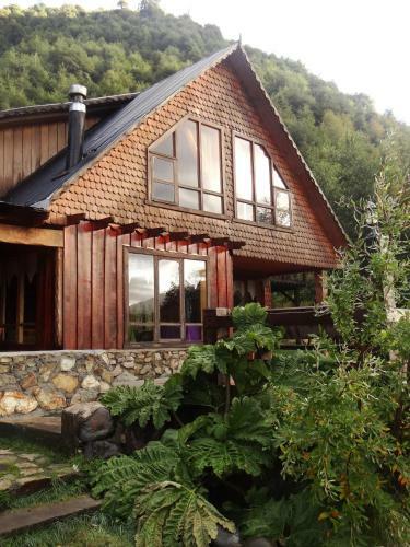 Hostal Y Caba�as "el Coig�e"