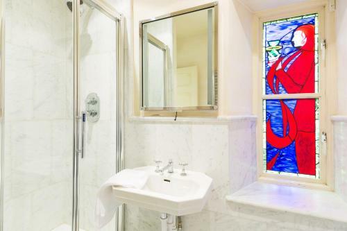 The Magical Embassy Villa