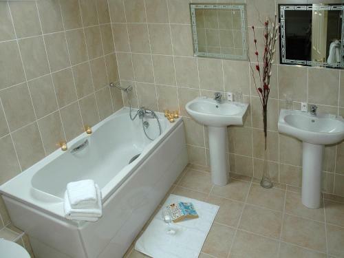 Dundrum House Hotel Holiday Homes