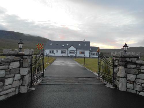 Inis Aoibhinn B&B Achill