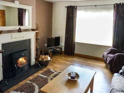 56 Beechwood Park, Convoy