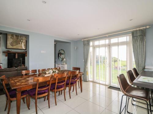 Seabrooke House, Carlingford