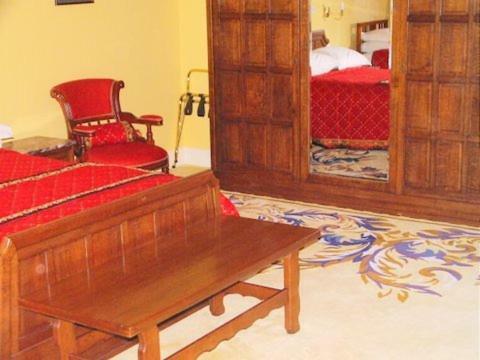 The Castle Country House B&B