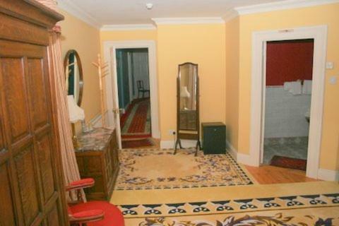 The Castle Country House B&B