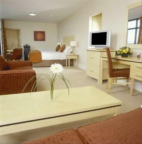 Green Isle Conference & Leisure Hotel