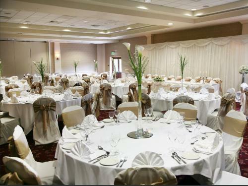 Green Isle Conference & Leisure Hotel