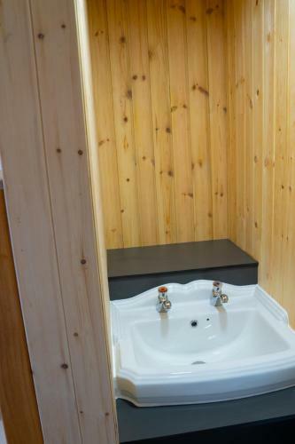 Ballyhoura Luxury Hostel
