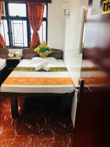 Hostal Traveller's Hostel