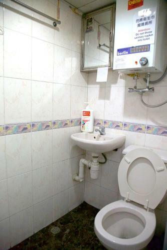 Hostal Yau King Hotel