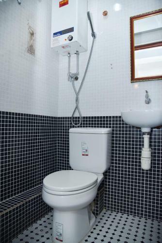 Hostal Manila Lounge