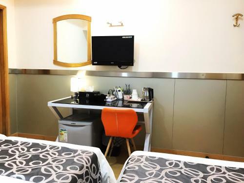 Hostal Dadol Hotel