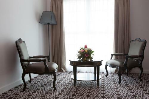 Hotel Palm Camayenne