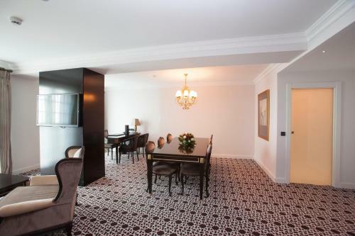 Hotel Palm Camayenne