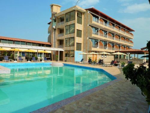 Hotel Le Petit Bateau