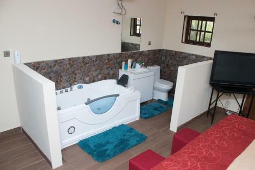 Hostal Rose Leat Elegant Bed & Breakfast