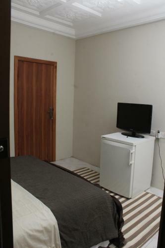 Hostal Rose Leat Elegant Bed & Breakfast