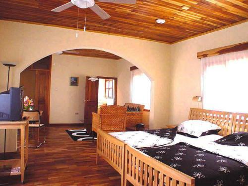 Esther's Hotel