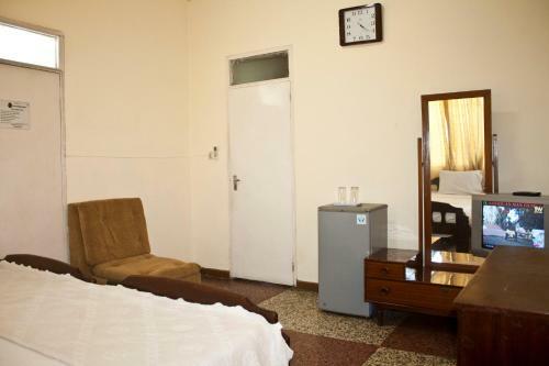 Gye Nyame Hotel