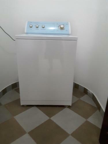 Lady Jay's Spacious 3 Bedroom Home