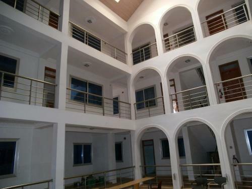 Pemicsa Hotel Accra