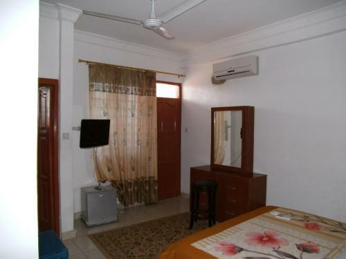 Pemicsa Hotel Accra