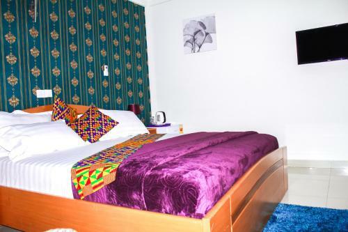 Exotic Palace Hotel